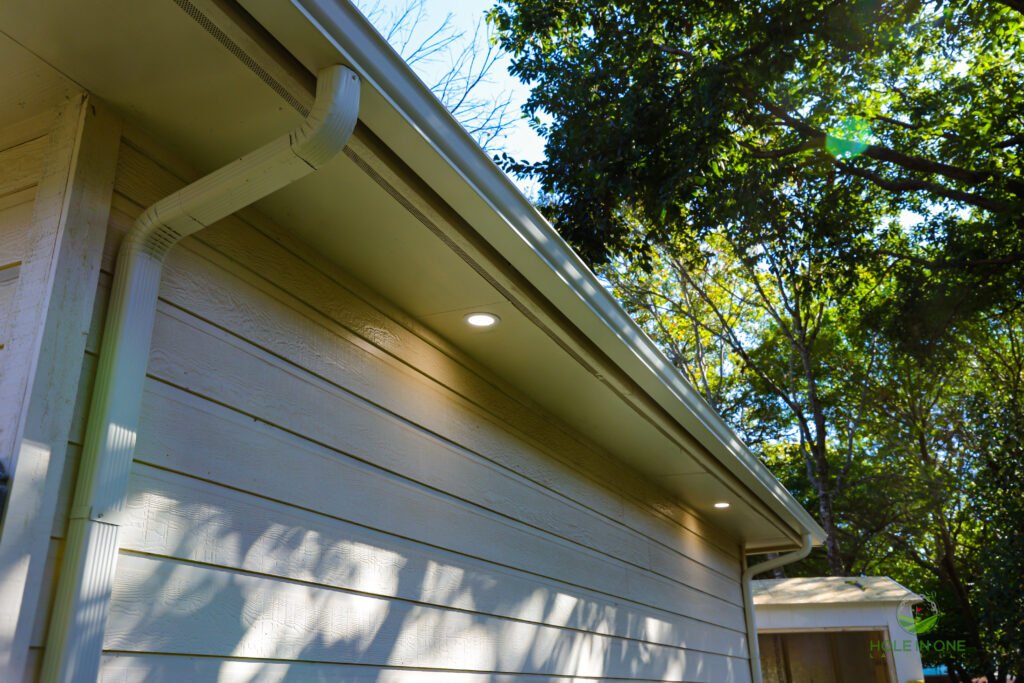 Outdoor light fixtures on lawn