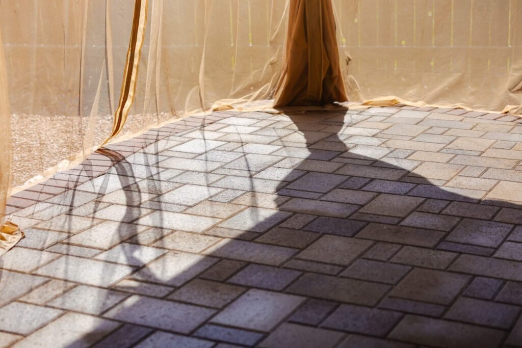 down-net_http20260317-406-u610ih Outdoor patio cover with curtains